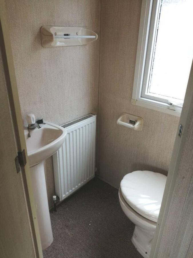 Midden Manor Country Stay On A Working Dairy Farm Ballymena Esterno foto